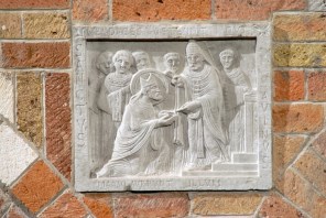 교황 앞의 성 사비노_by Fedele Toscani_photo from Beni Ecclesiastici in WEB_in Piacenza - Bobbio of Italy.jpg